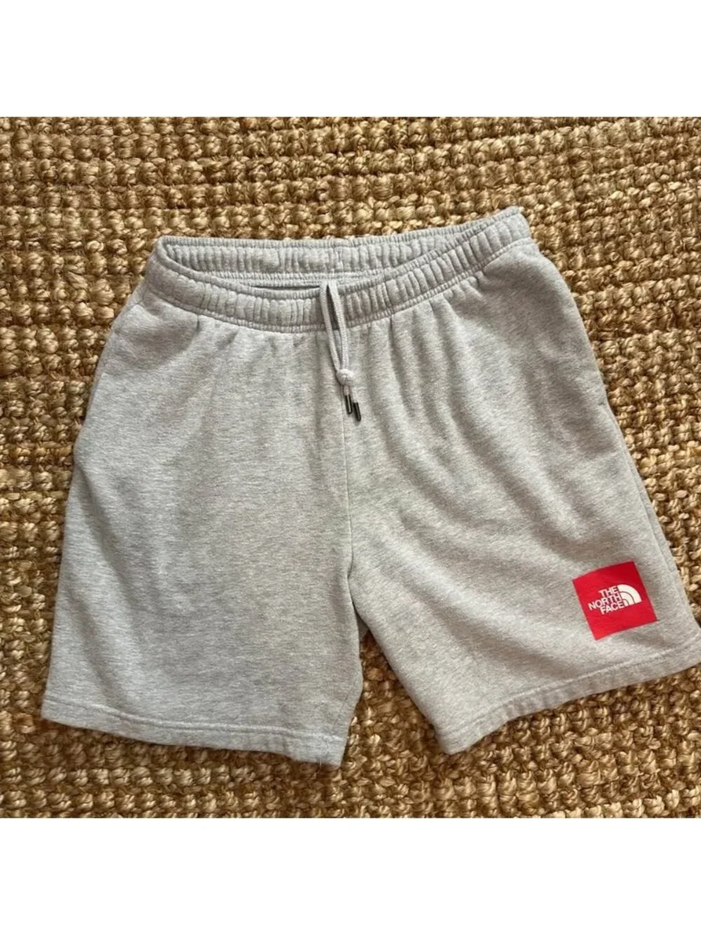 The North Face Mens Fleece Sweat Shorts Gray Red Box Logo Drawstring Medium